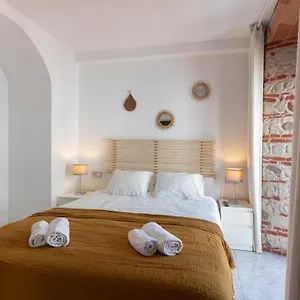 https://marbellatown.es-andalucia.com