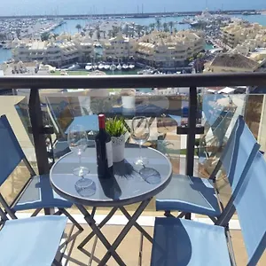 https://estudio-puerto-marina.1costadelsol.com