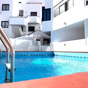 Two Bedroom In Los Cristianos Colina Ii Apartamento